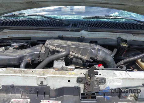 1992 Ford Econoline E350 Super Duty z USA, uszkodzony, nr VIN 1FBJS31H6NHA52086